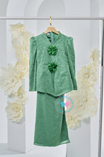 AS-IS (LOCK FROM LIVE) BBD Kebaya Embroidery