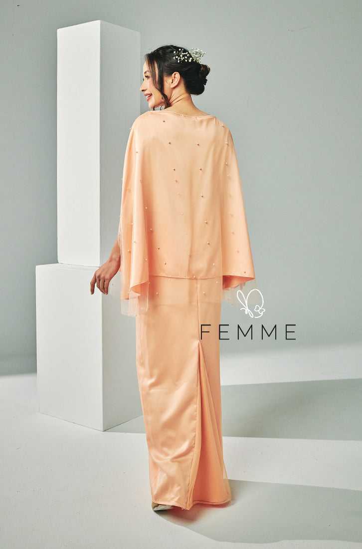 (As-is) FEMME : Sparkle Kurung (Orange Peach)