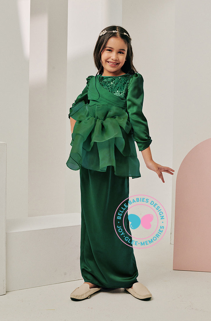 Enchanted Eid 2023: Sequin Drape Kurung (Emerald Green)