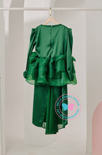 Enchanted Eid 2023: Sequin Drape Kurung (Emerald Green)