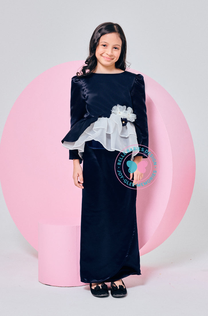 Whimsical Raya 2022: BBD Sofea Kurung (Deep Navy/Midnight)